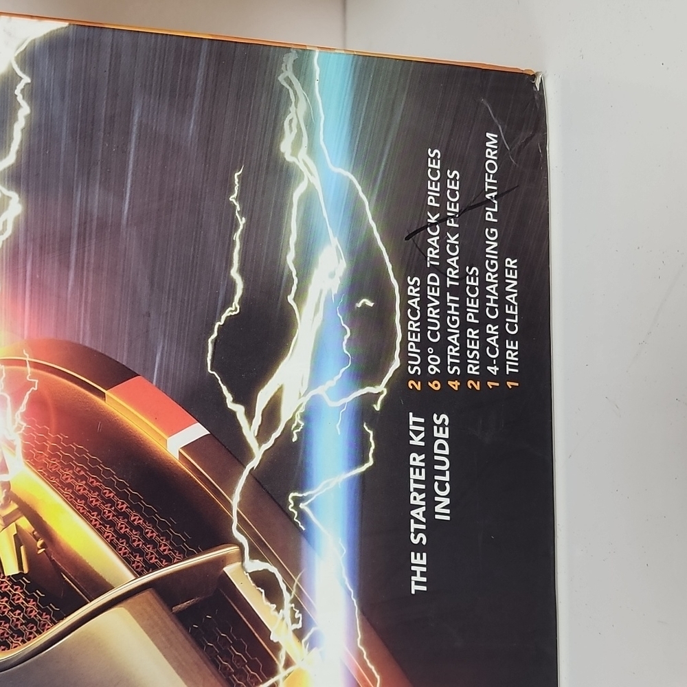 Anki OVERDRIVE Starter Kit. - Picture 2 of 11